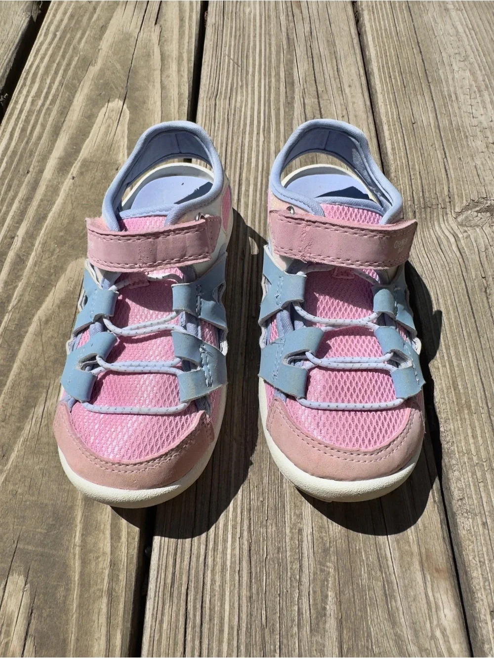 OshKosh Bgosh waterproof shoes